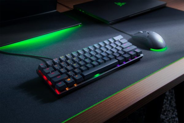 Razer Huntsman Mini - Clicky Optical Switch - Black - Image 3