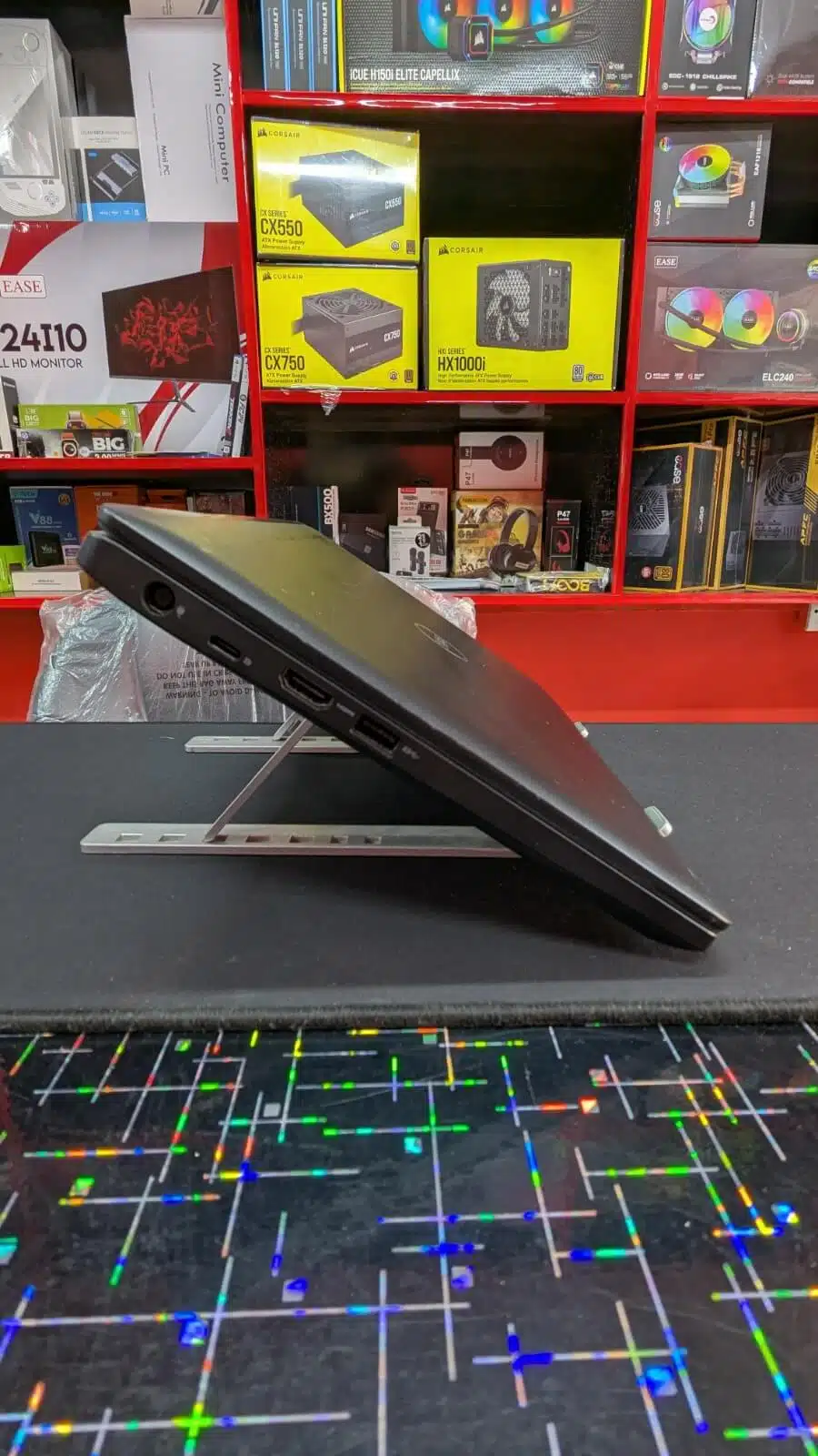 Dell Latitude 5280 - Core i5 7200U | Compact & Reliable Business Laptop (Touch Display) - Image 3