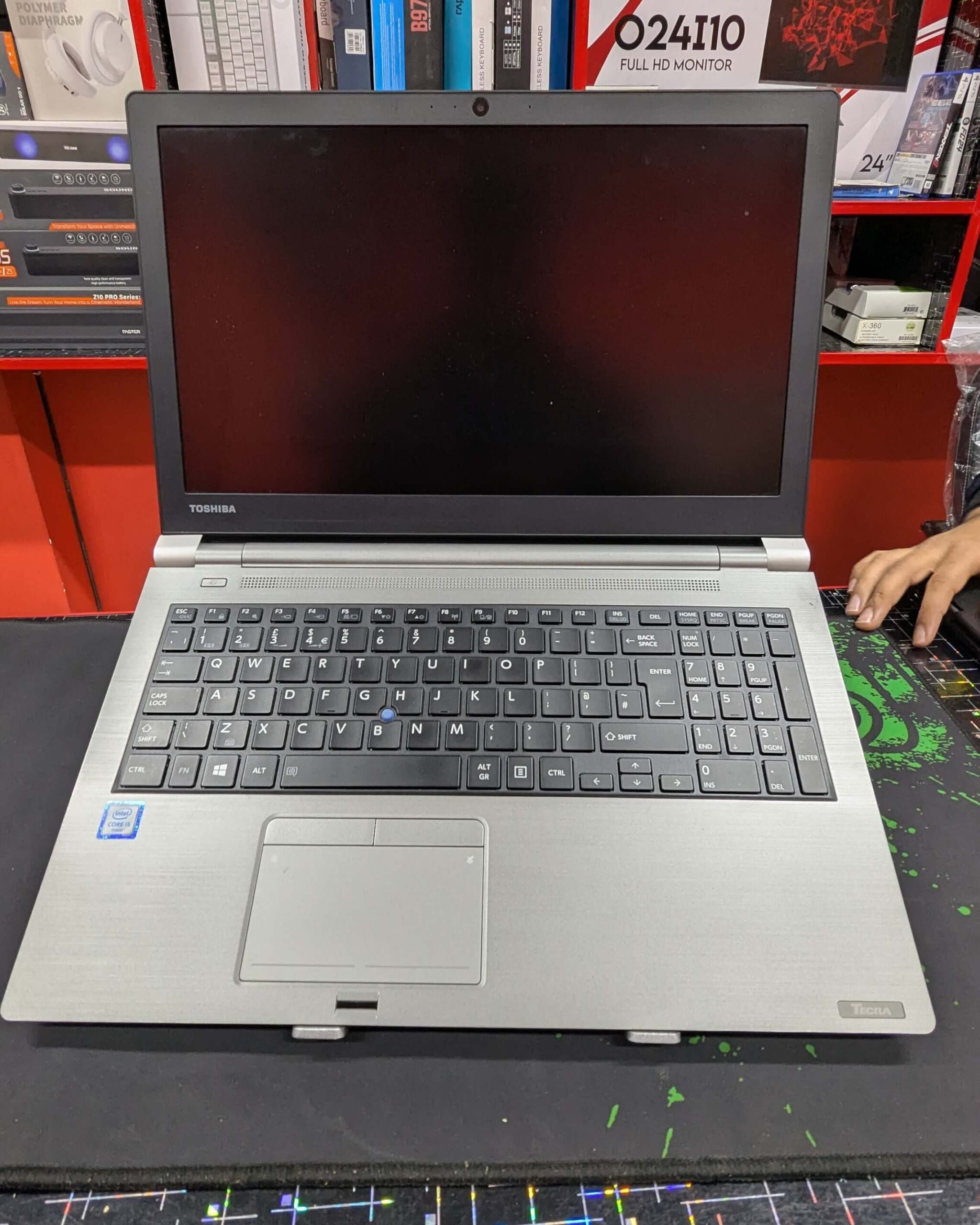 Toshiba Tecra Z-50C-138 i5 6th gen - Image 2