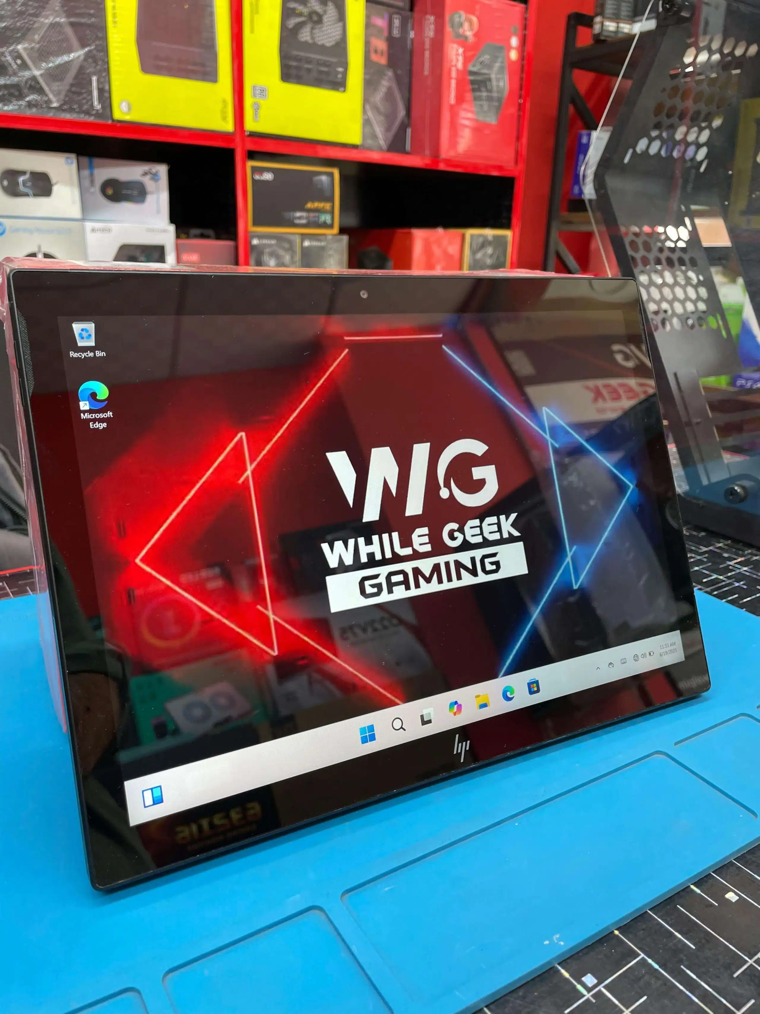 HP Engage GO 8th Gen Equivalent Windows Tablet 8GB RAM 128GB Storage - Image 2