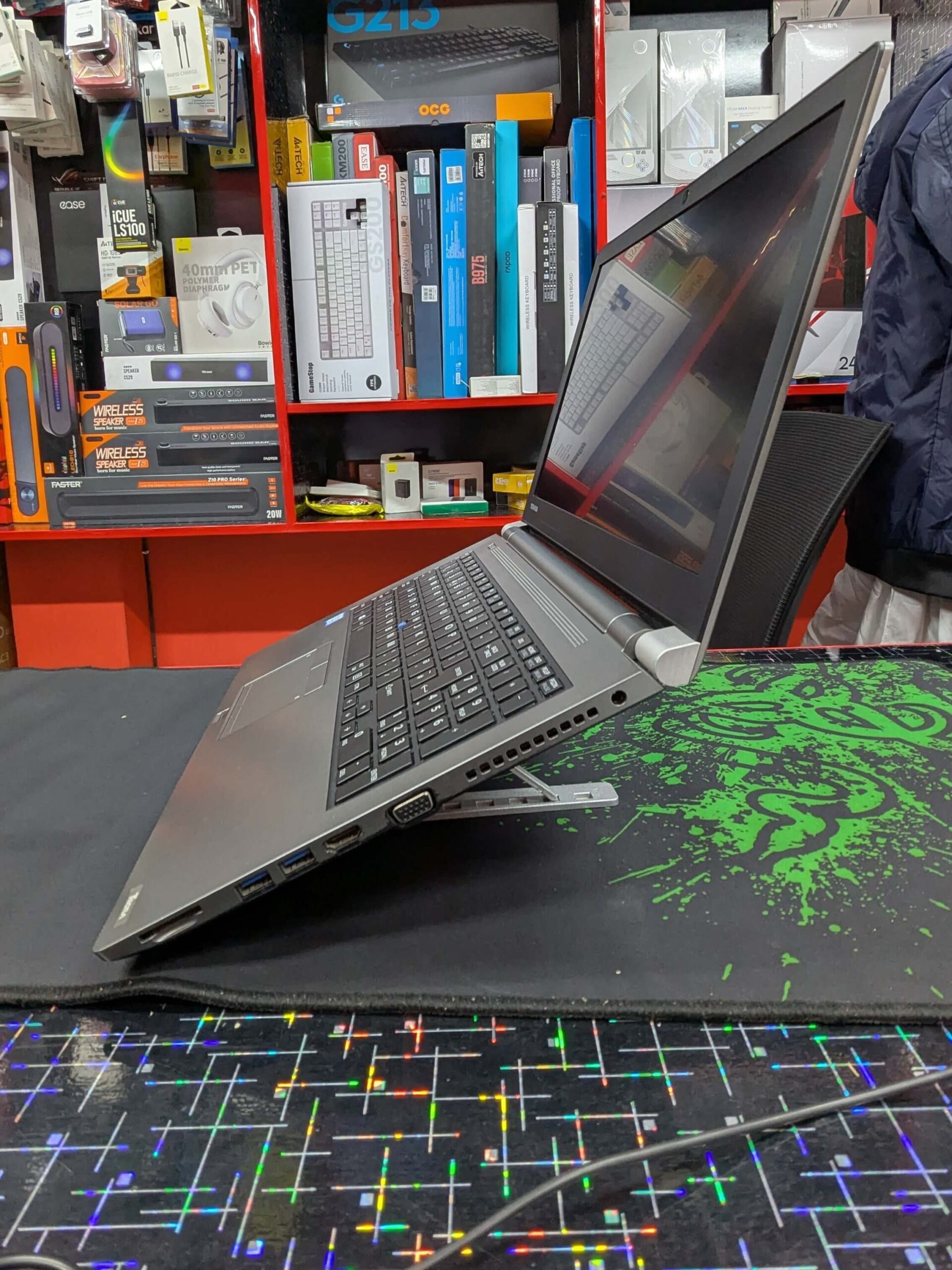 Toshiba Tecra Z-50C-138 i5 6th gen - Image 4