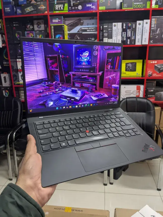 Lenovo ThinkPad X1 Carbon Gen 9 i7-1185G7