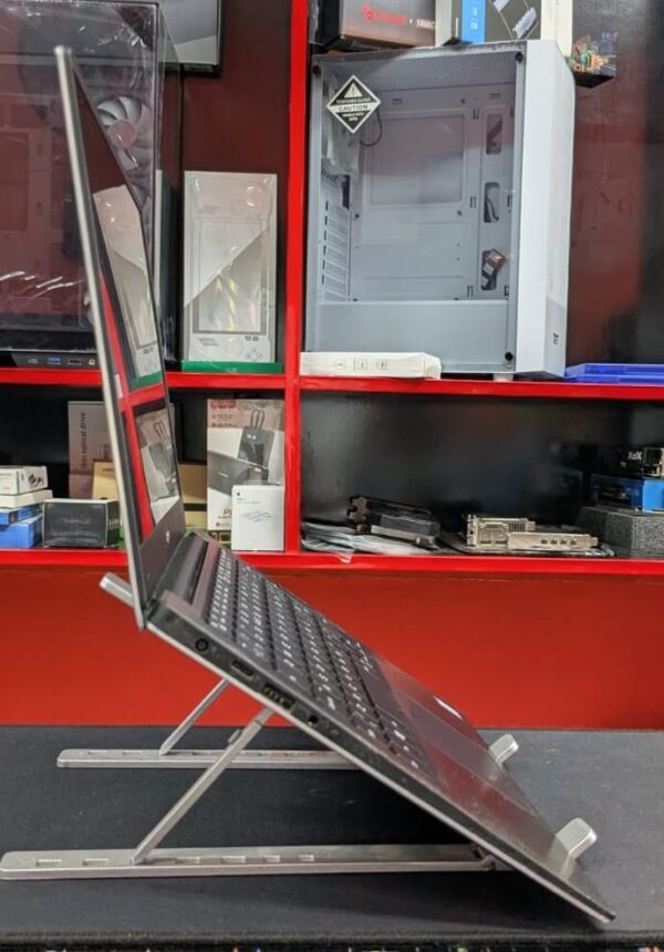 Dell XPS 13 9350 | i7 7th Generation - Image 3