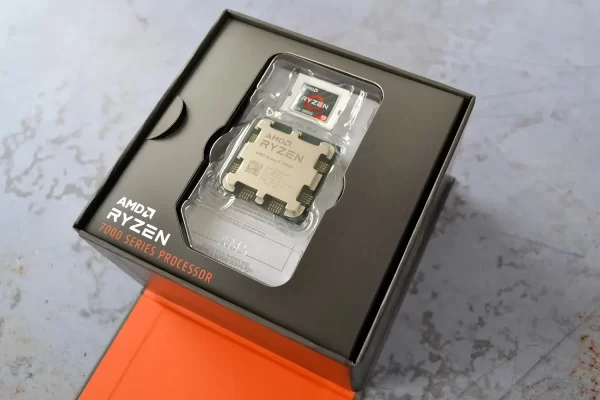 AMD Ryzen 9 7900X